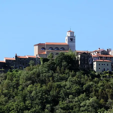 Moscenice 7689a Apartman